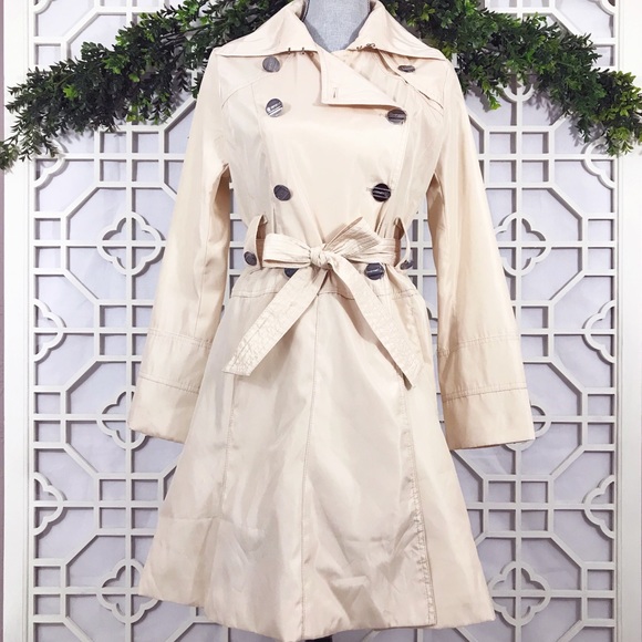 cream trench coat